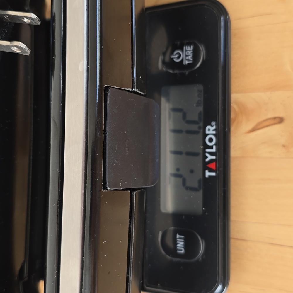 Rae Dunn Portable Sandwich Maker - Non-Stick Plates - Picture 10 of 10